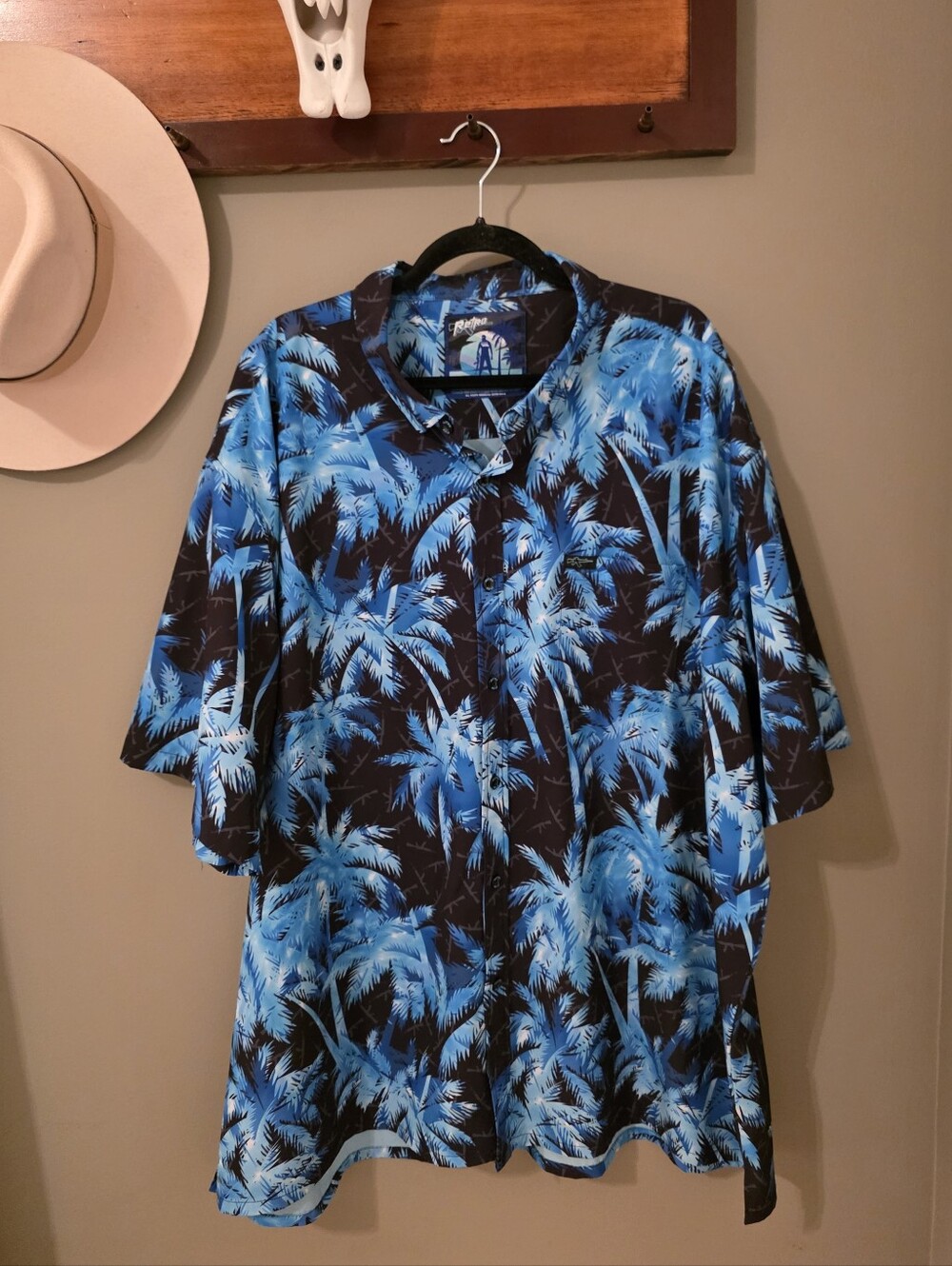 Retro Rifle AKs And Vacays Blue Shirt Size 4XL